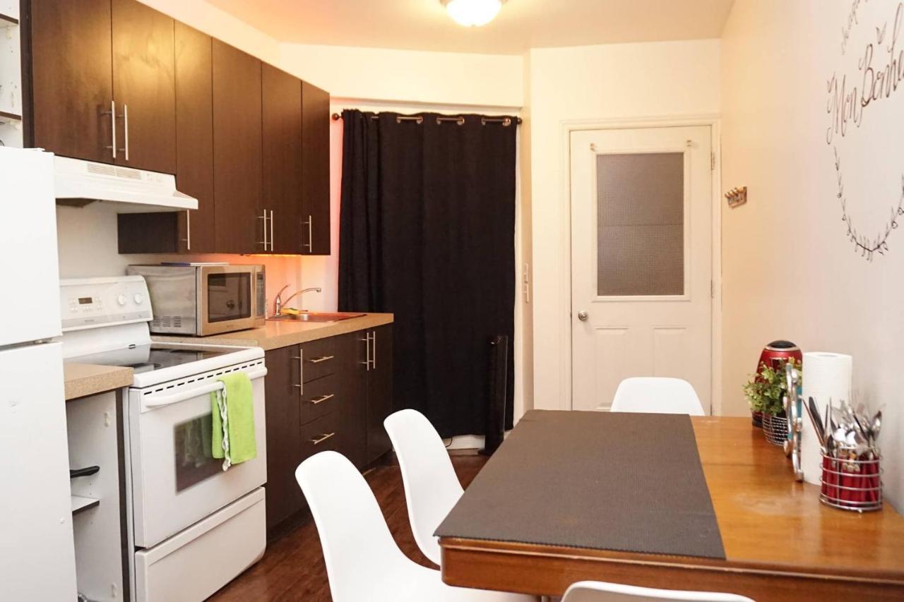 Stylish Apartment, One Bedroom, Parking, Near Everything Québec Oda fotoğraf